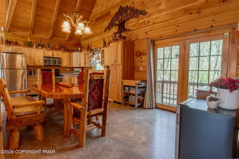 Dining - 1160 Bluebird Ln, Bushkill, PA 18324 photo 1 of 2