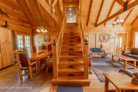 Entry Way - 1160 Bluebird Ln, Bushkill, PA 18324 photo 1 of 4
