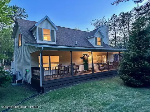 152 Laurel Ln, Blakeslee, PA 18610