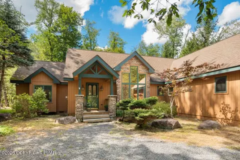 4111 Old Creek Path, Pocono Pines, PA 18350