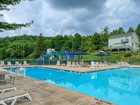 Exterior - 5873 Decker Rd, Bushkill, PA 18324 photo 7 of 14