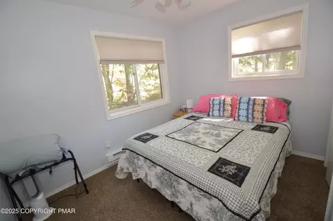 Bedroom - 128 Ashley Ct, Bushkill, PA 18324 photo 2 of 10