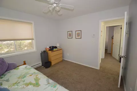 Bedroom - 128 Ashley Ct, Bushkill, PA 18324 photo 10 of 10