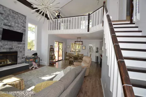 Other - 128 Ashley Ct, Bushkill, PA 18324 photo 7 of 12