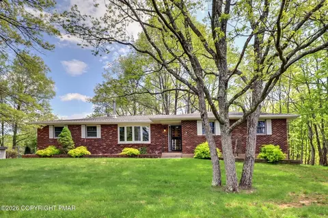 2412 Marquette Dr, Blakeslee, PA 18610