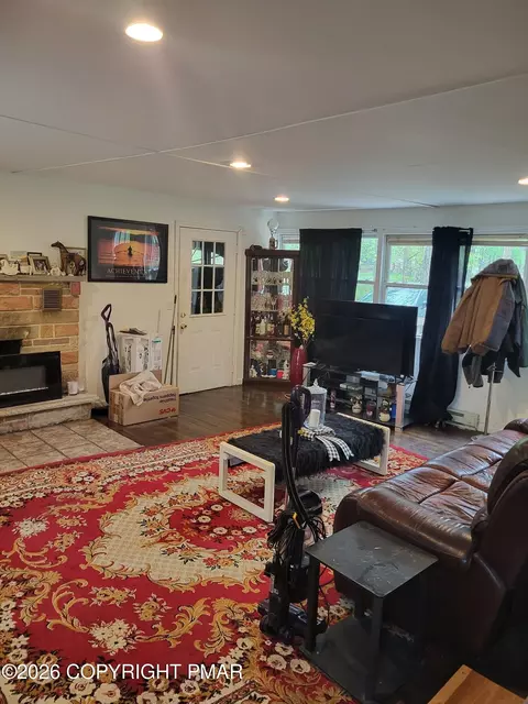 113 Lenape Trl, Albrightsville, PA 18210