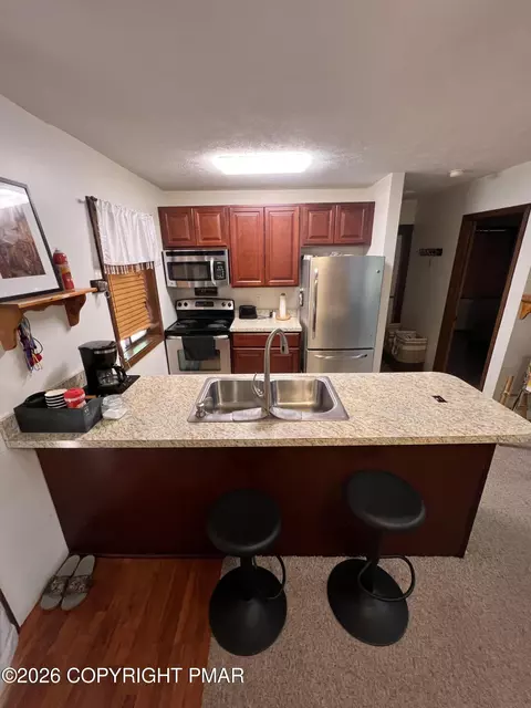 Kitchen - 5709 Decker Rd, Bushkill, PA 18324 photo 2 of 2