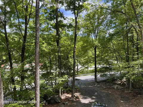 Exterior - 5709 Decker Rd, Bushkill, PA 18324 photo 5 of 8