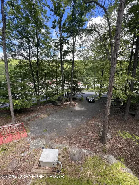 Exterior - 5709 Decker Rd, Bushkill, PA 18324 photo 3 of 8
