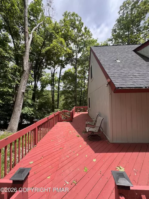 Exterior - 5709 Decker Rd, Bushkill, PA 18324 photo 8 of 8