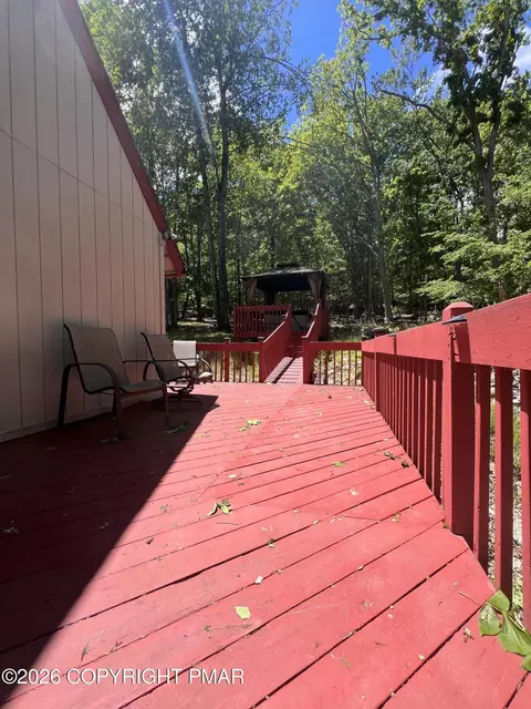 Exterior - 5709 Decker Rd, Bushkill, PA 18324 photo 1 of 8