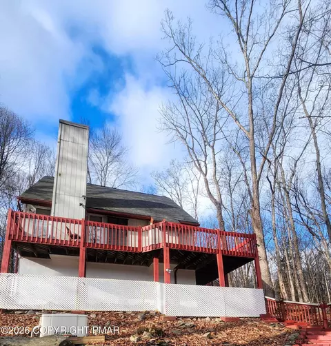 5709 Decker Rd, Bushkill, PA 18324