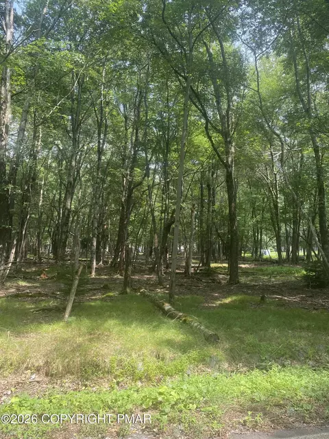 00 Stony Hollow Cir, Bushkill, PA 18324