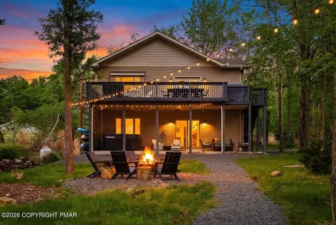 204 Trout Creek Dr, Pocono Lake, PA 18347