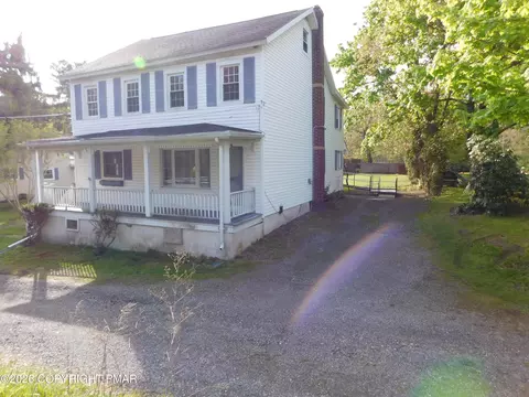 319 Lofty Rd, Mcadoo, PA 18237