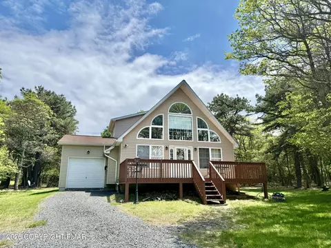 44 Berryman Ln, Albrightsville, PA 18210