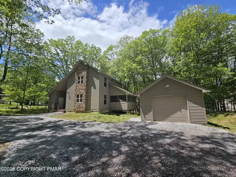63 Guest Cir, Albrightsville, PA 18210