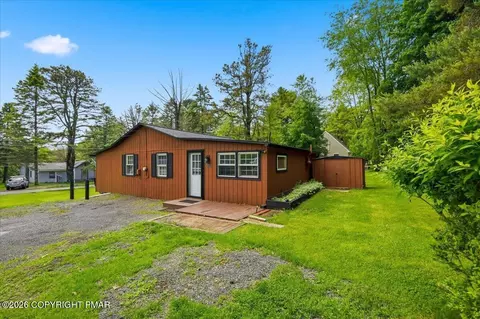 4421 Arrow Ln, Kunkletown, PA 18058