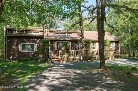 251 Mckuen Way, Albrightsville, PA 18210