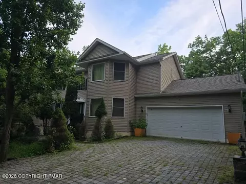 519 Norman Ct, East Stroudsburg, PA 18302