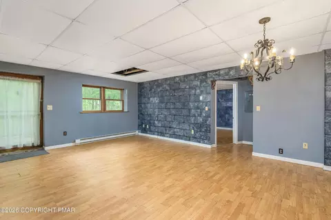 Living - 2289 Walnut Trl, Bushkill, PA 18324 photo 4 of 4