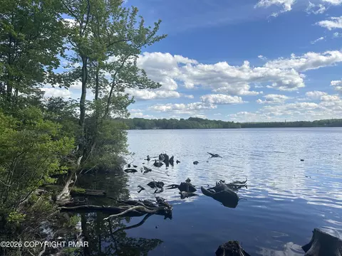 lot S 18-19 N North Estates Dr, Pocono Summit, PA 18346