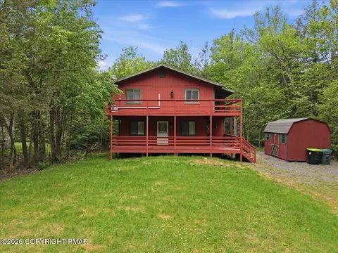 644 Cayuga Dr, Tobyhanna, PA 18466