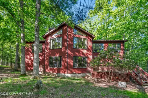 6106 Berwood Ter, East Stroudsburg, PA 18301