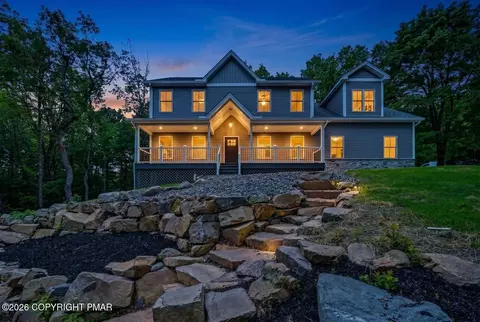 316 Fall Creek Ter, Stroudsburg, PA 18360