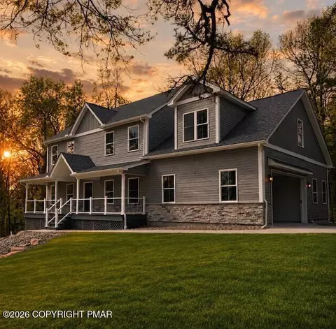 316 Fall Creek Ter, Stroudsburg, PA 18360