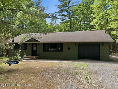 6337 Overlook Dr, Kunkletown, PA 18058