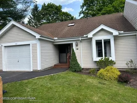 100 Duck Hollow Cir, Stroudsburg, PA 18360