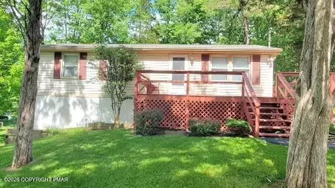 132 Edward Smith Blvd, East Stroudsburg, PA 18302
