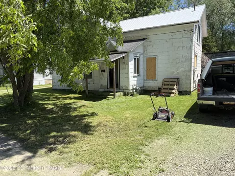 322 Park Ave, Warren, PA 16365
