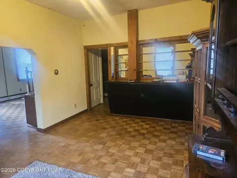 Living - 200 Division St, Portland, PA 18351 photo 2 of 2