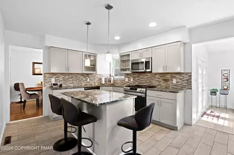 1728 32nd St SW, Allentown, PA 18103