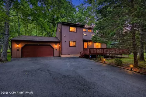 35 Teddyuscung Trl, Albrightsville, PA 18210
