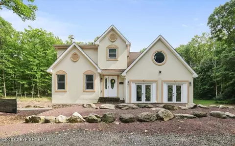 114 Big Buck Dr, Saylorsburg, PA 18353