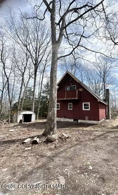 148 Inverhouse Rd, Henryville, PA 18332