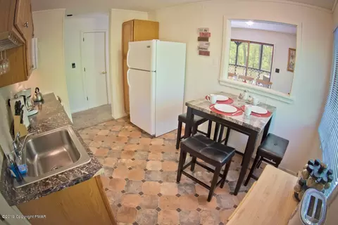 Dining - 6306 Decker Rd, Bushkill, PA 18324 photo 3 of 3
