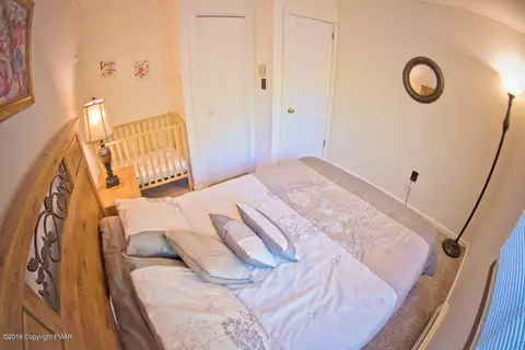 Bedroom - 6306 Decker Rd, Bushkill, PA 18324 photo 8 of 9
