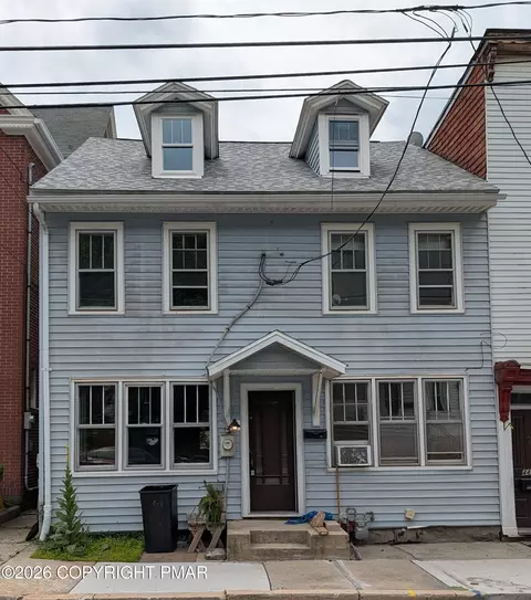 447 Center Ave, Jim Thorpe, PA 18229