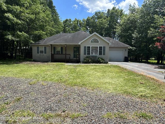 164 Bull Run, Long Pond, PA 18334
