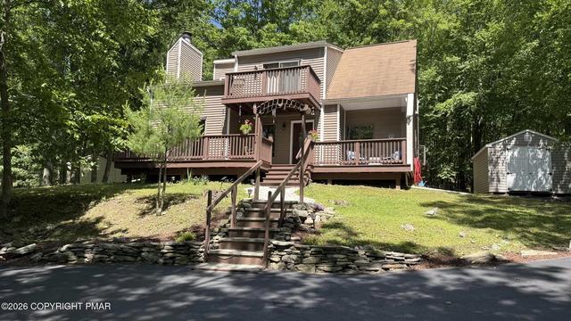 4271 Winchester Way, Bushkill, PA 18324