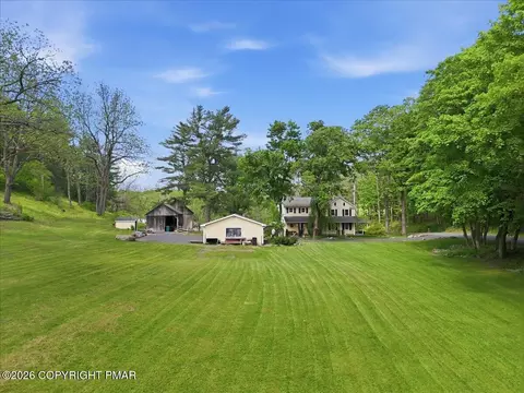 299 Brick Church Rd, Saylorsburg, PA 18353