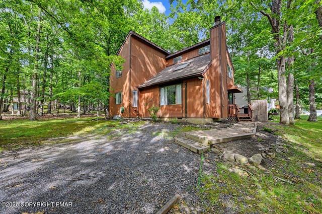 314 Hyland Dr, East Stroudsburg, PA 18301