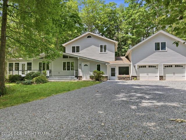 291 Berry Ln, Pocono Lake, PA 18347