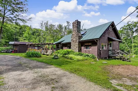 140 Rt 191, Cresco, PA 18326