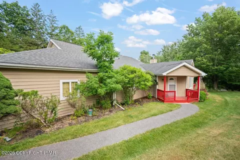 22412243 Meadow Sage Ct, East Stroudsburg, PA 18301