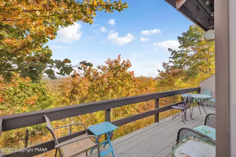 244 High Pass Way, Tannersville, PA 18372